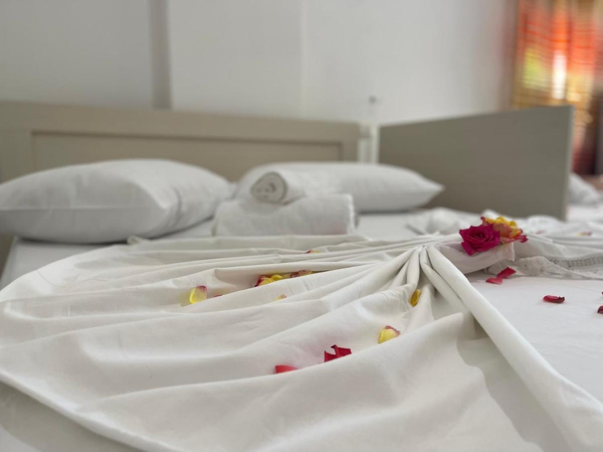 Kristeo Apartment Vlore Ngoại thất bức ảnh