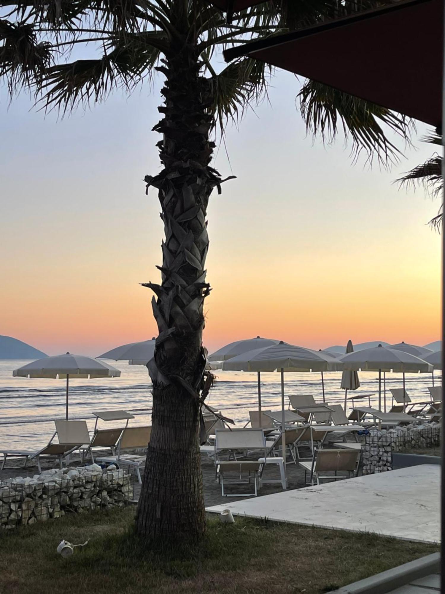 Kristeo Apartment Vlore Ngoại thất bức ảnh