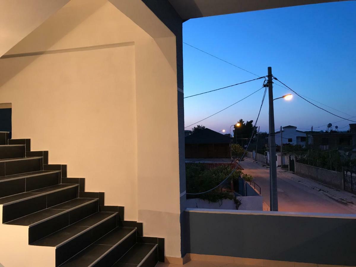 Kristeo Apartment Vlore Ngoại thất bức ảnh